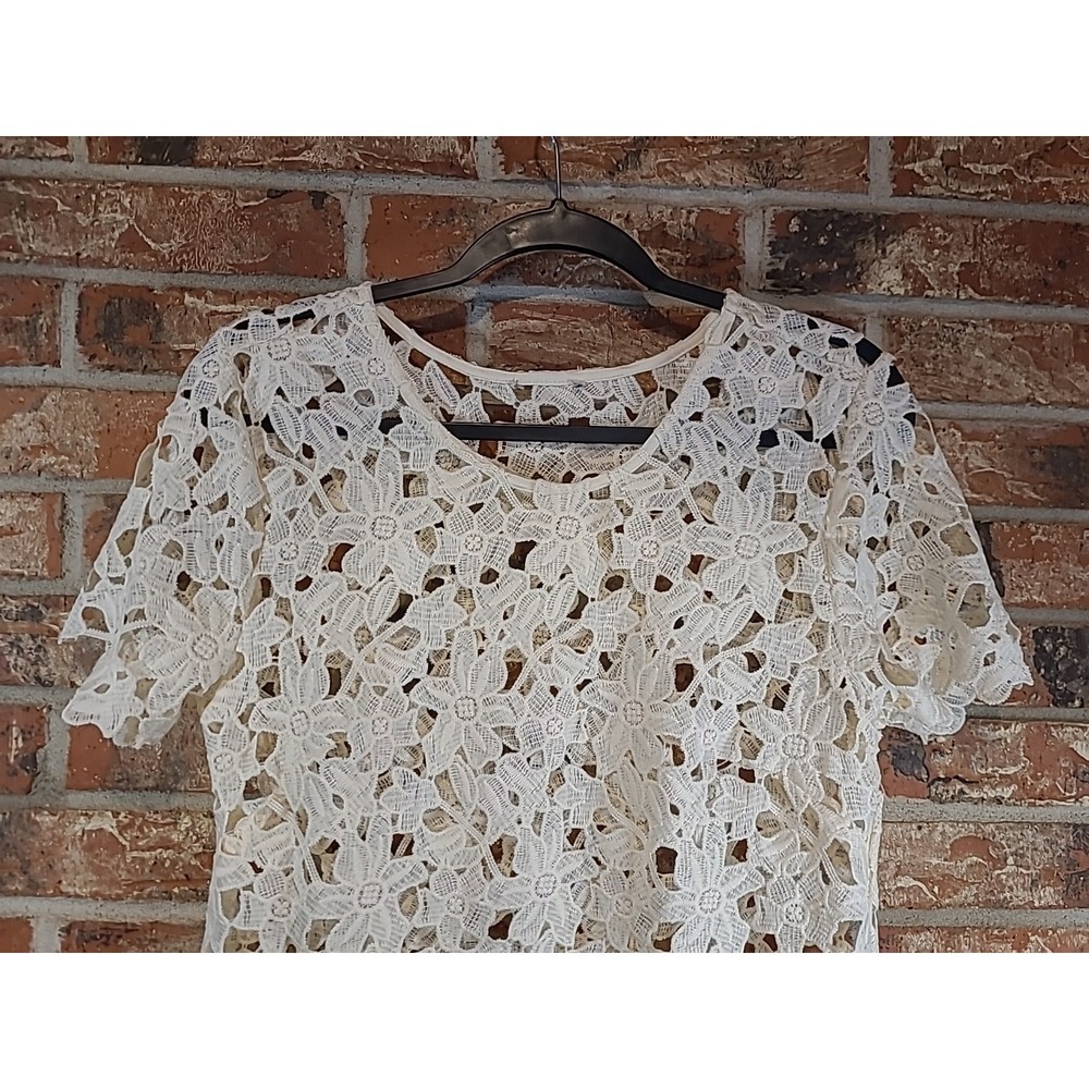 Womens‎ Lace Crochet Ivory Large Cut Out Flower boho Blouse Women's Size M - Picture 6 of 7